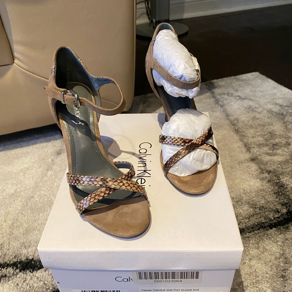 Brand new wedge Calvin Klein open toe